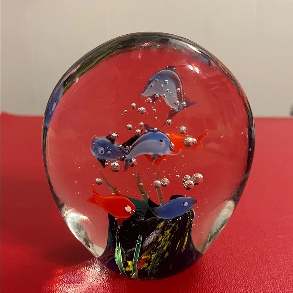 Vintage Art Glass Tropical Fish Aquarium Paperweight Sea Life Coral Reef 4.5”H